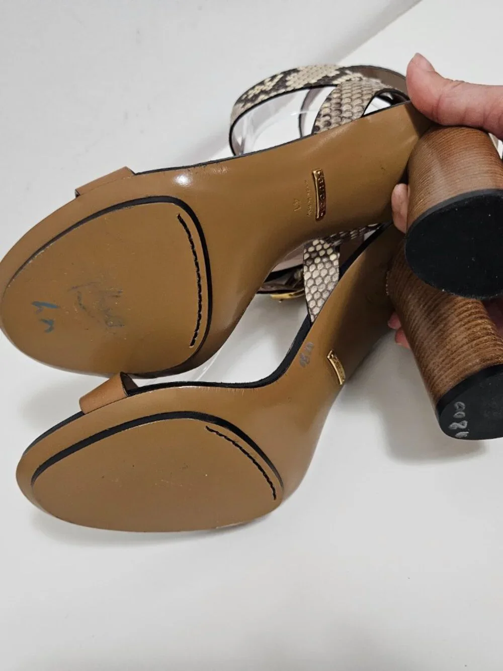 NWOT Gucci Candy Leather Python Heel Sandals Sz 41 EUR Tan Runway